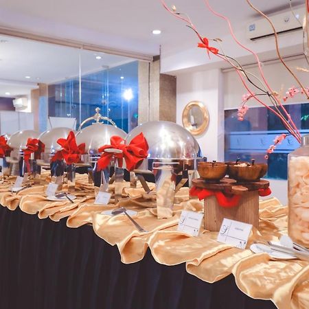 Saka Hotel Medan Sunggal ภายนอก รูปภาพ