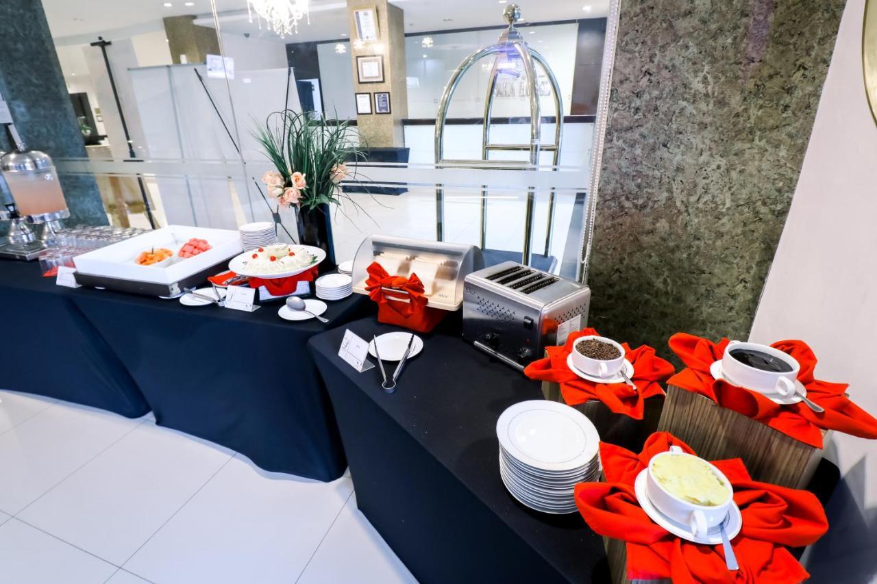 Saka Hotel Medan Sunggal ภายนอก รูปภาพ
